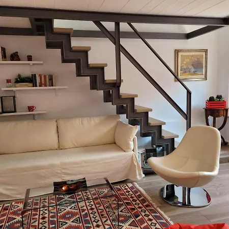 Aros Mountain Iseo Hospitaliy Ferienhaus *