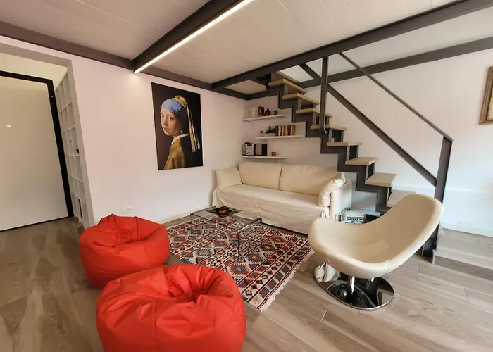 Aros Mountain Iseo Hospitaliy