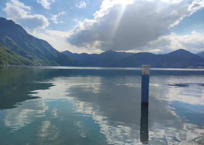 Aros Mountain Iseo Hospitaliy